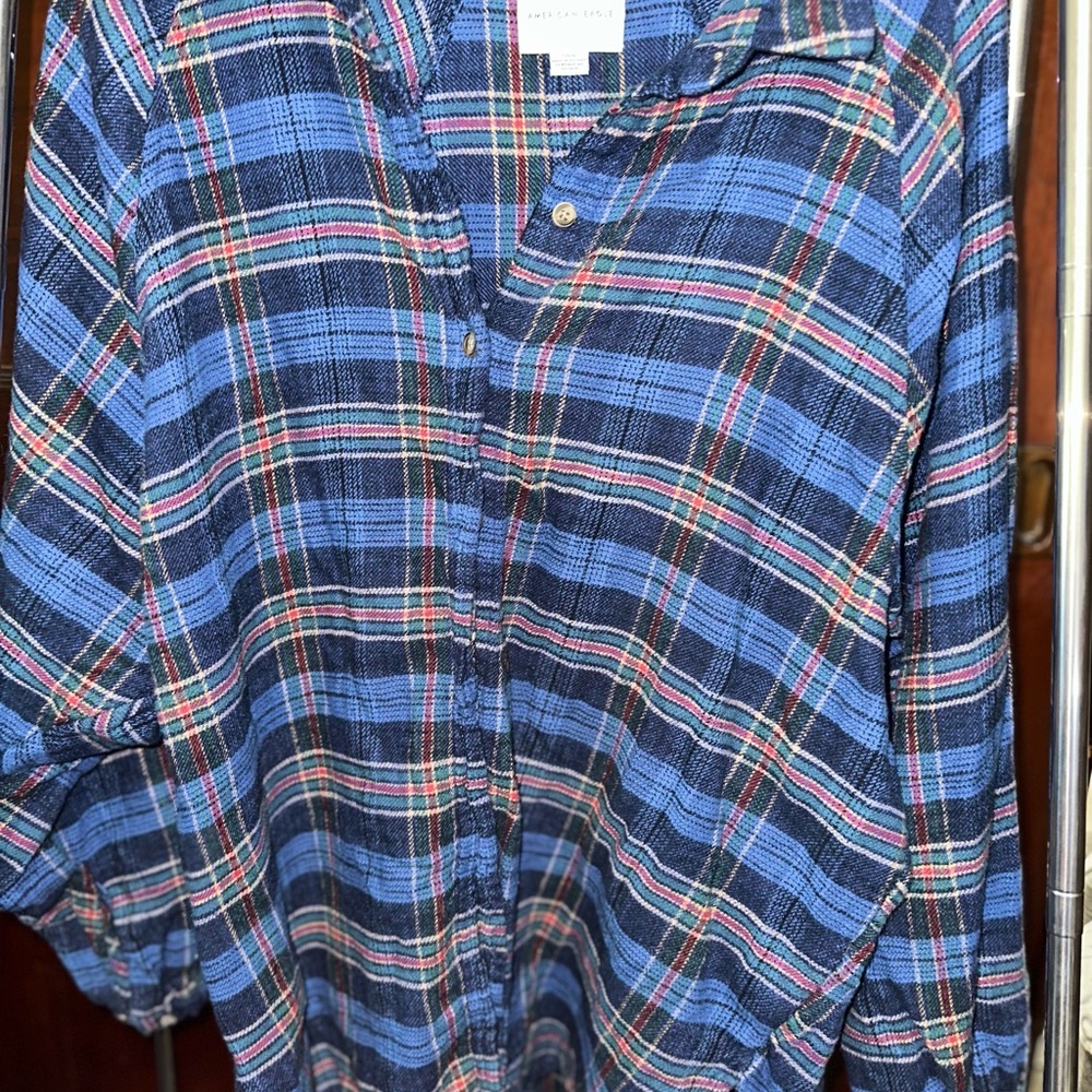 American Eagle Outfitters Blue and Red Casual Button Down Shirt